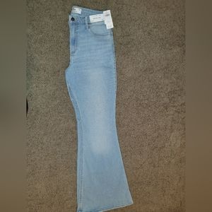 Hollister Curvy High Rise Vintage Flare Jeans